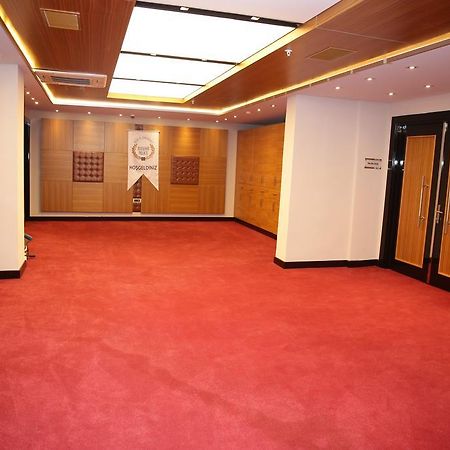 Atasehir Palace Hotel & Conference Isztambul Kültér fotó