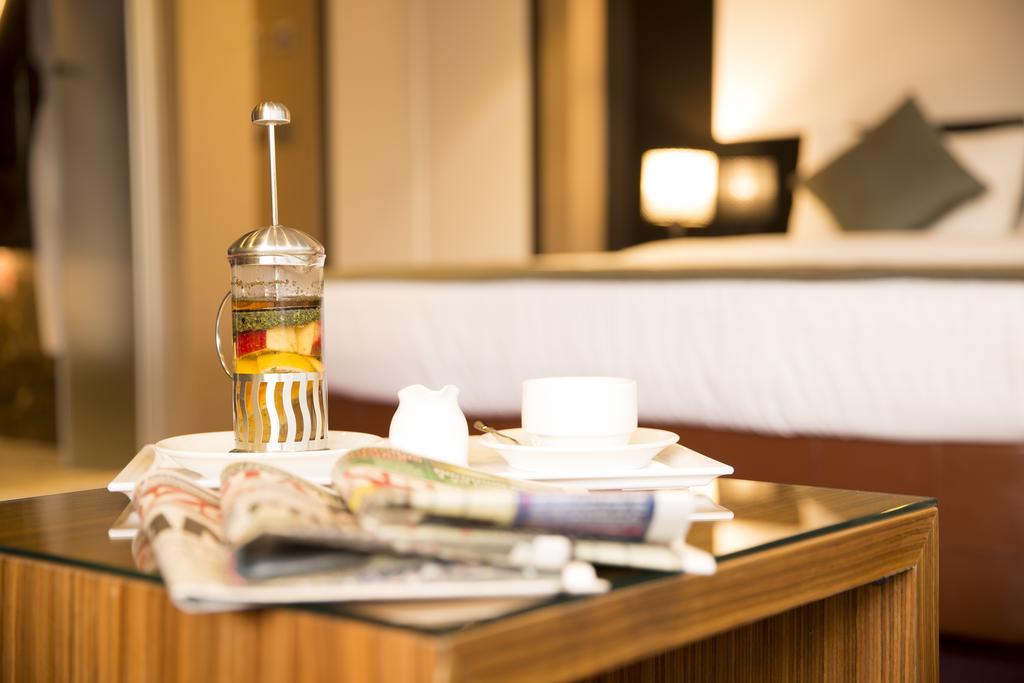 Atasehir Palace Hotel & Conference Isztambul Kültér fotó