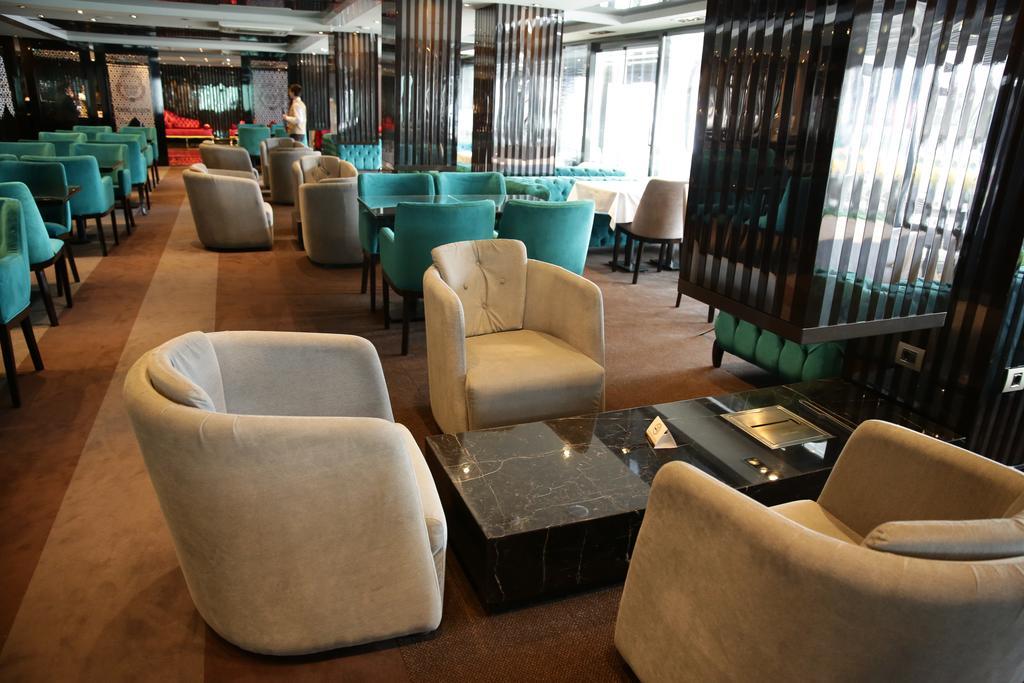 Atasehir Palace Hotel & Conference Isztambul Kültér fotó