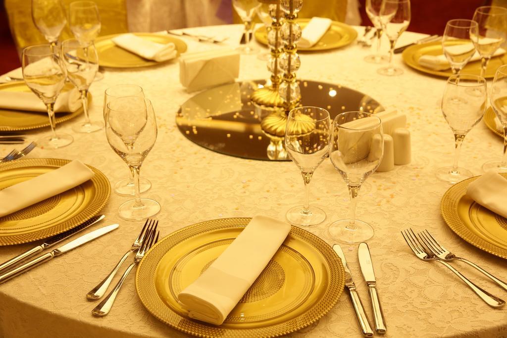 Atasehir Palace Hotel & Conference Isztambul Kültér fotó